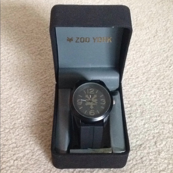 zoo york watch stainless steel back